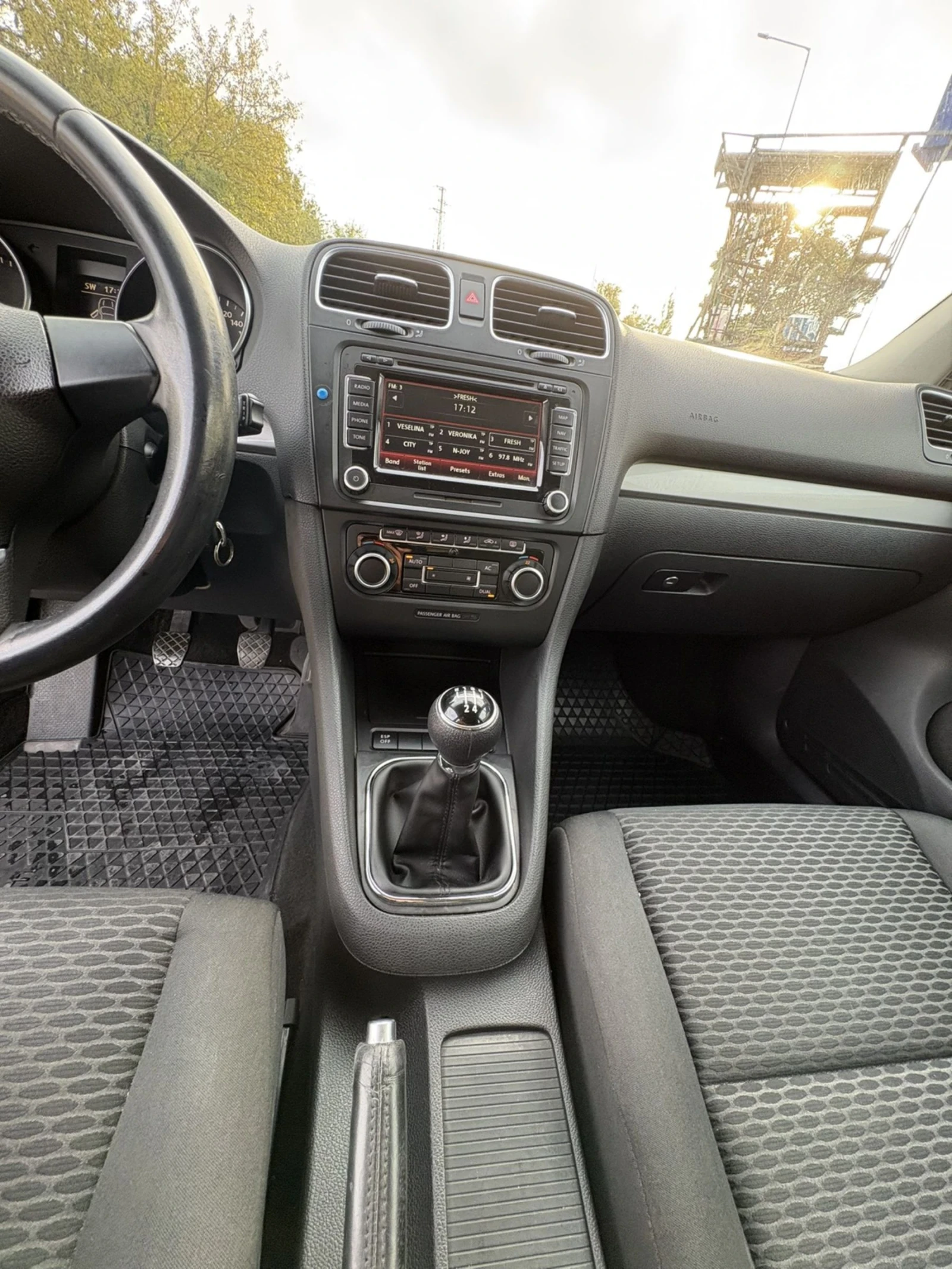 VW Golf 6, снимка 13 - Автомобили и джипове - 56426452