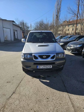     Nissan Terrano 2.7 TDI