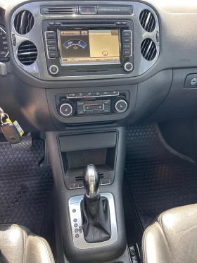VW Tiguan 2.0TFSI 4MOTION AVTOMAT/NAVI/PANORAMA/KAMERA  | Mobile.bg    15