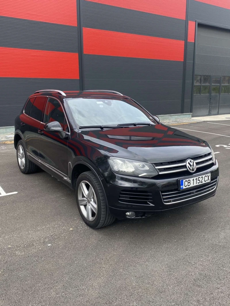 VW Touareg 4.2 TDI V8, снимка 2 - Автомобили и джипове - 47666516