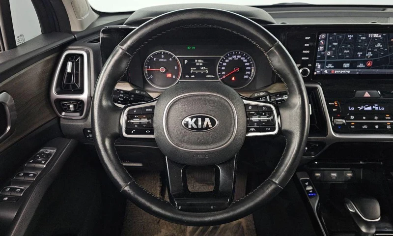 Kia Sorento Diesel 2.2 2WD * НАЙ-ДОБРА ЦЕНА В БЪЛГАРИЯ* , снимка 13 - Автомобили и джипове - 51966197