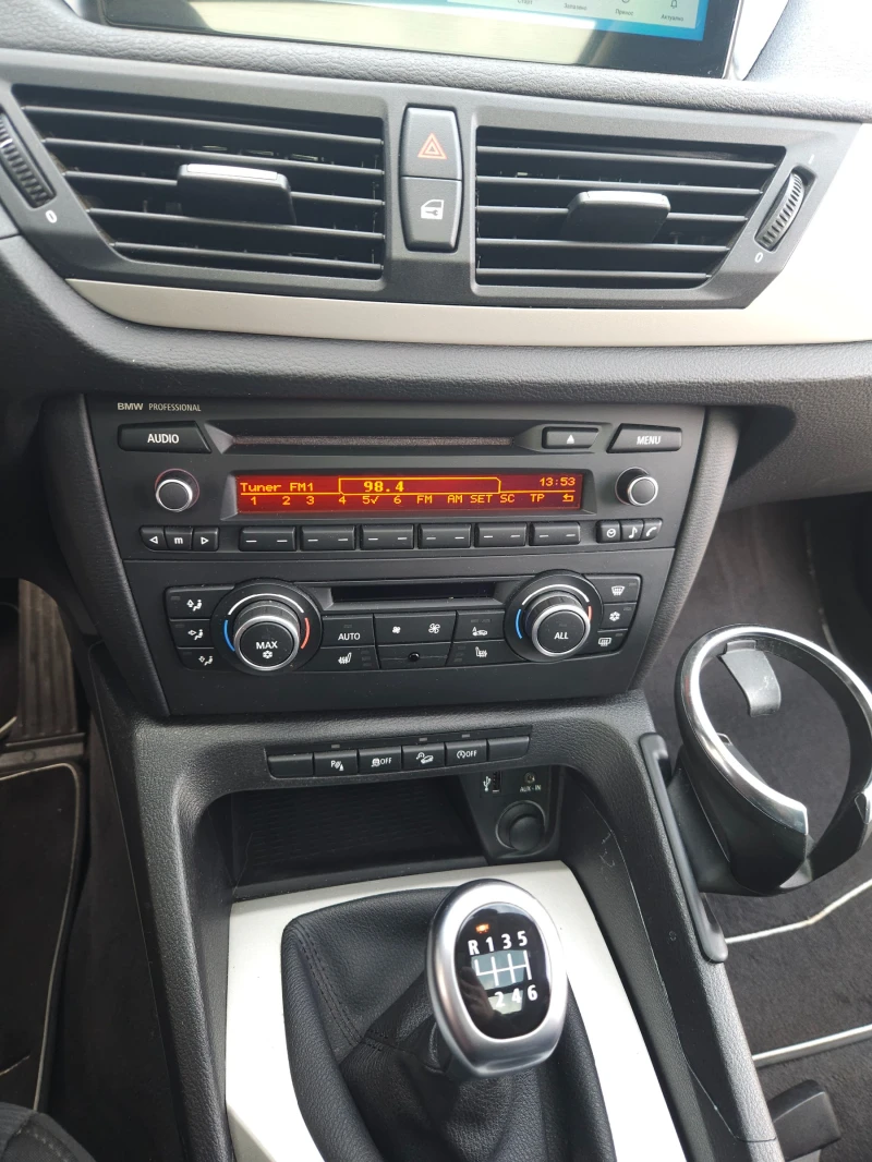 BMW X1 X1 XDRIVE, снимка 15 - Автомобили и джипове - 52645481