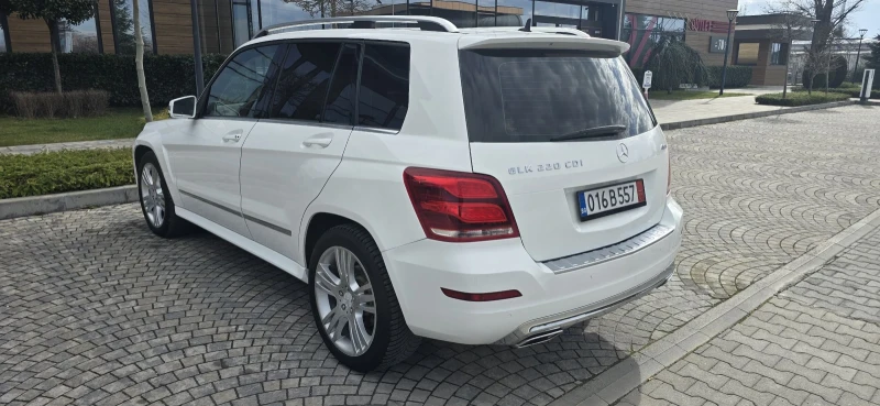 Mercedes-Benz GLK 2.2 CDI 170к.с.AMG/4MATIK/PREMIUM/ЛИЗИНГ/ , снимка 4 - Автомобили и джипове - 53391946