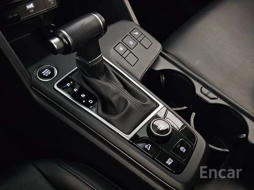 Kia Sportage Gasoline 1.6 Turbo 2WD Trendy, снимка 8 - Автомобили и джипове - 54093706