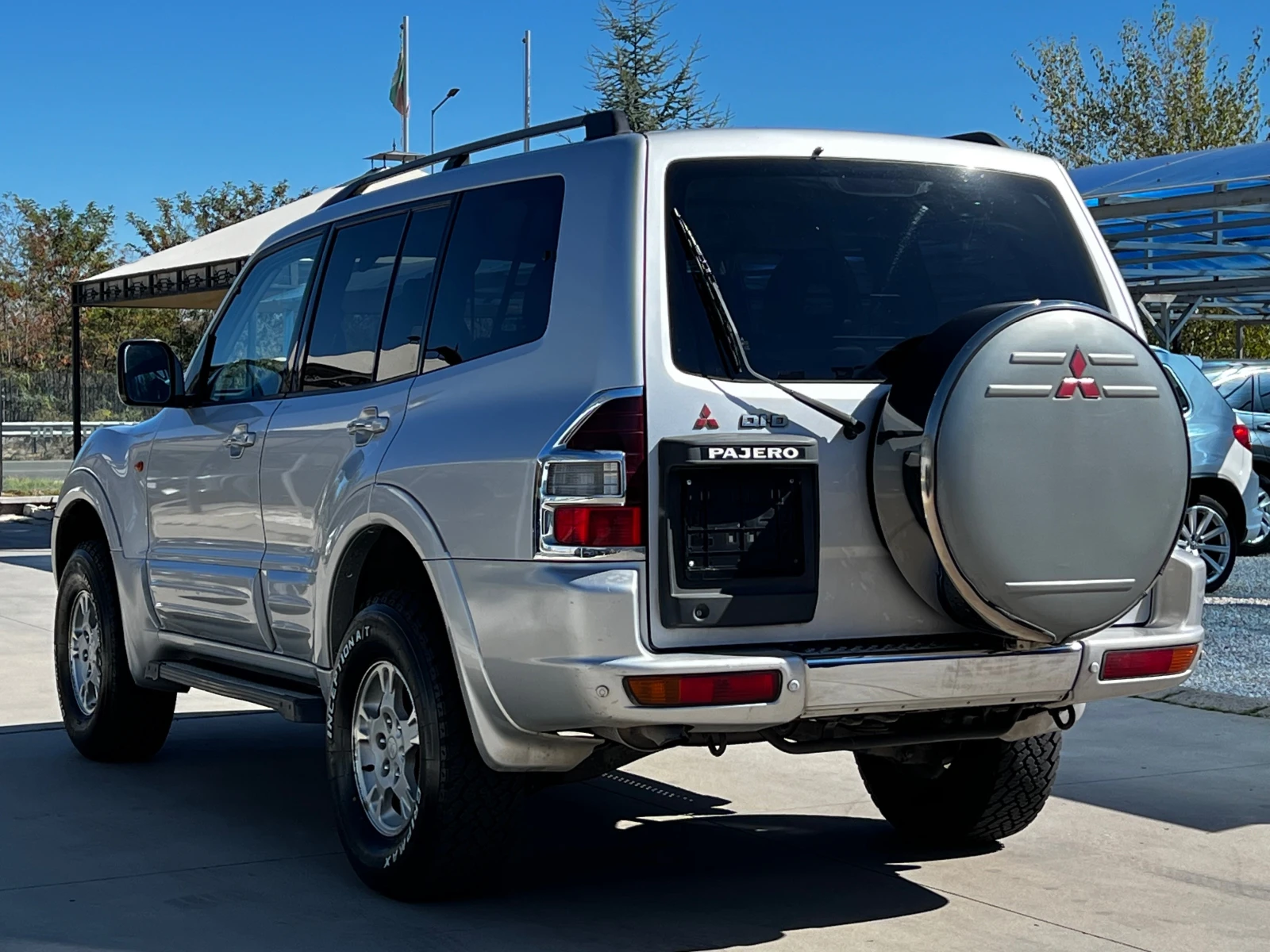 Mitsubishi Pajero 3.2 DI-D, GLS - изображение 6