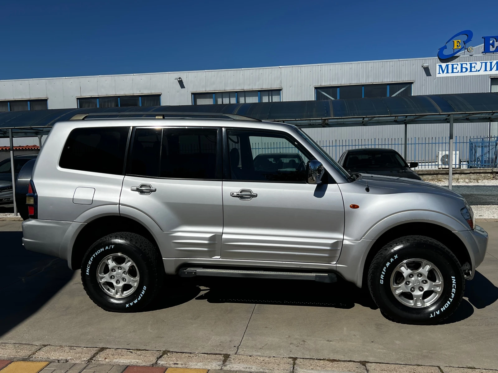 Mitsubishi Pajero 3.2 DI-D, GLS - изображение 4