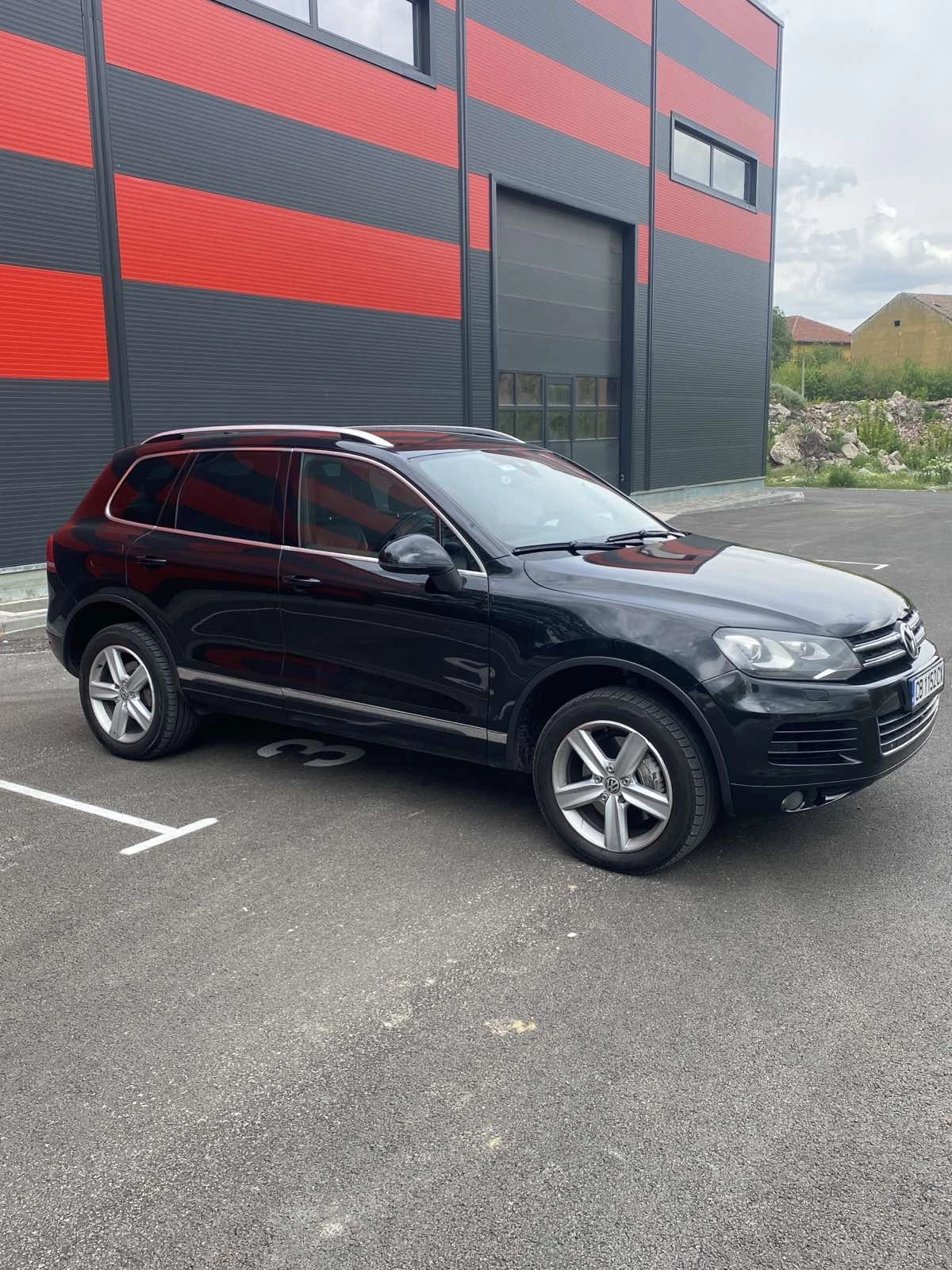 VW Touareg 4.2 TDI V8 - изображение 3