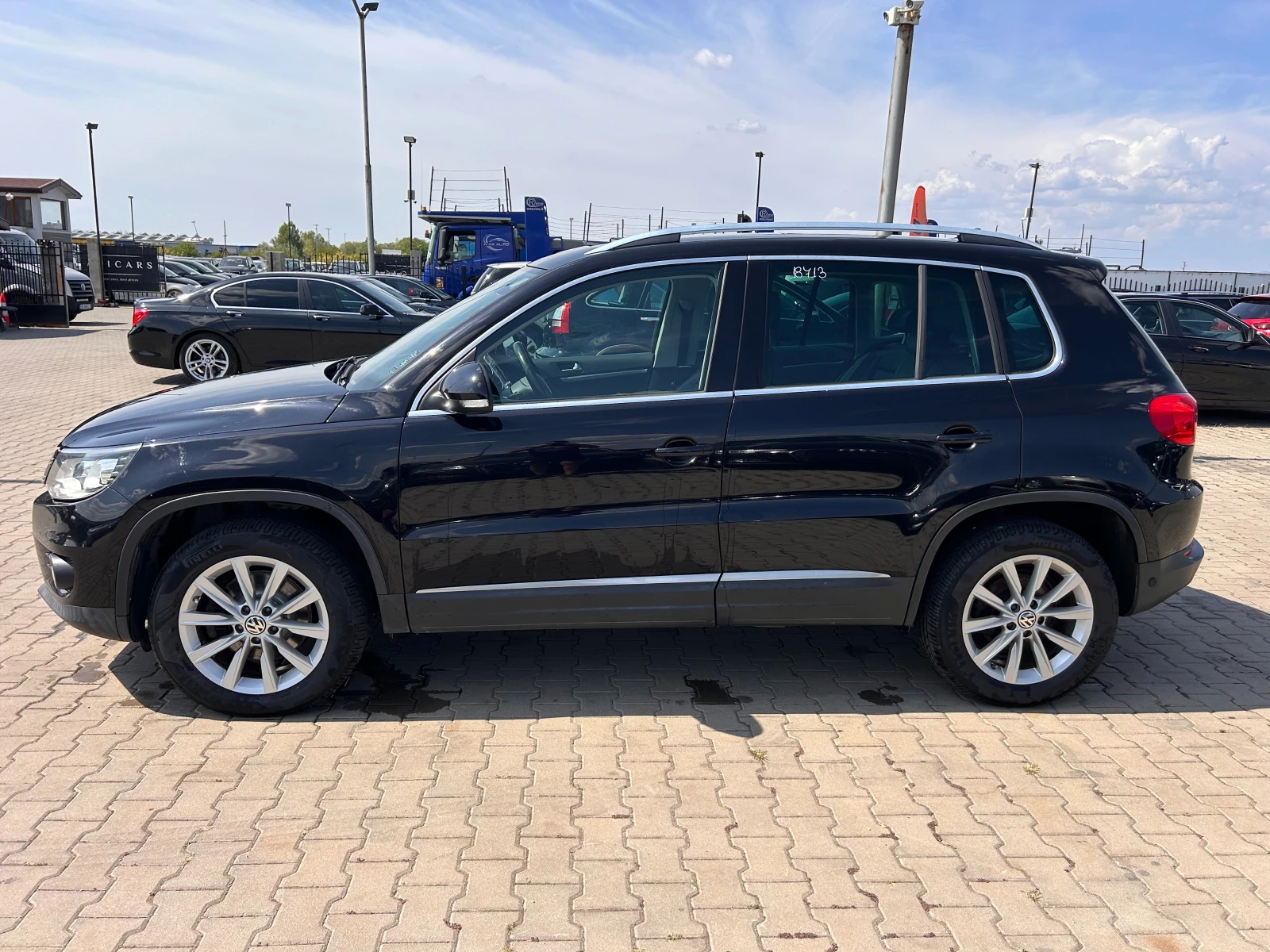 VW Tiguan 2.0TFSI 4MOTION AVTOMAT/NAVI/PANORAMA/KAMERA  - изображение 9