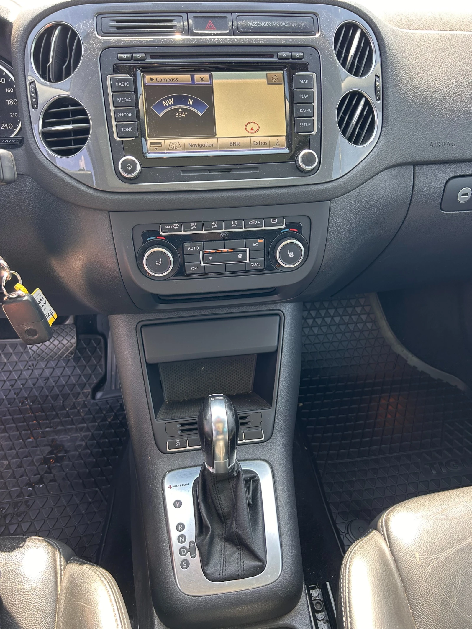 VW Tiguan 2.0TFSI 4MOTION AVTOMAT/NAVI/PANORAMA/KAMERA  | Mobile.bg   15