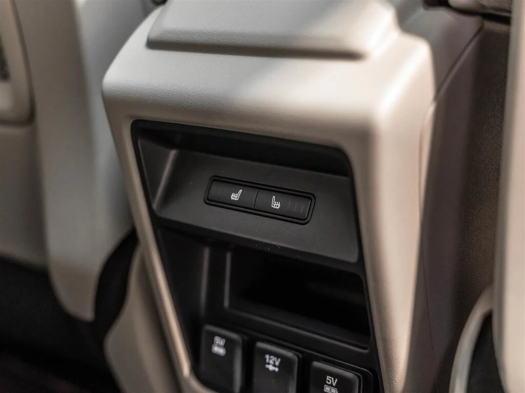 Land Rover Discovery Sport * $240 BI WEEKLY $2000 DOWN| HSE| BLACK PACK| MERI | Mobile.bg � ����������� 13