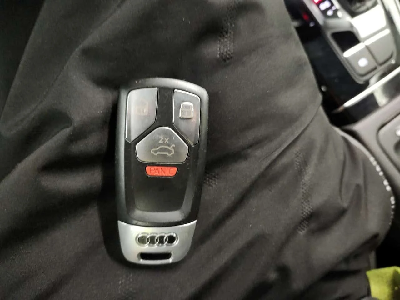 Audi Q5 PROGRESSIV  CARFAX, снимка 8 - Автомобили и джипове - 53934274