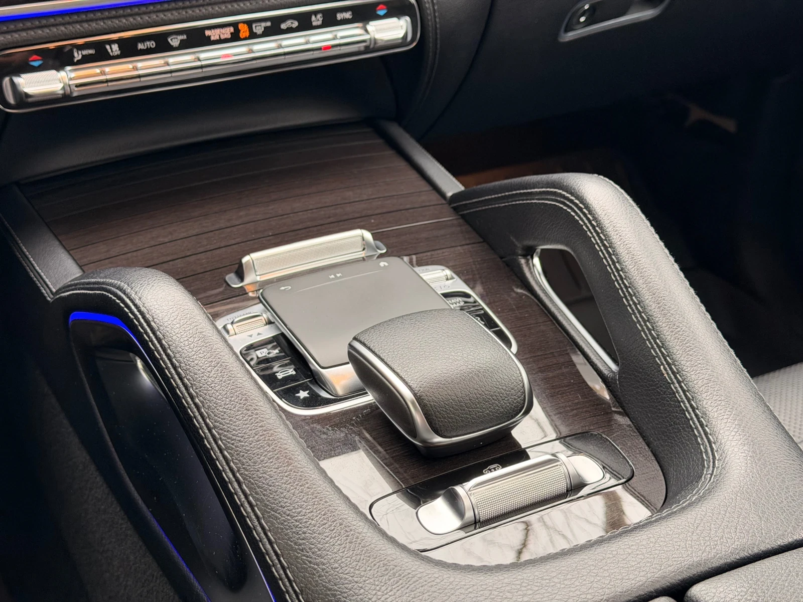 Mercedes-Benz GLS 400 d / 63 OPTIC , снимка 13 - Автомобили и джипове - 54091411