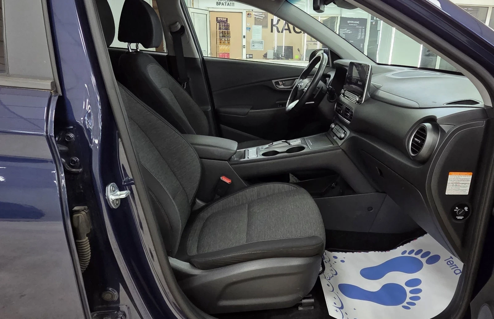 Hyundai Kona 64KWh/Blue Link/SOH100%, снимка 10 - Автомобили и джипове - 54402110
