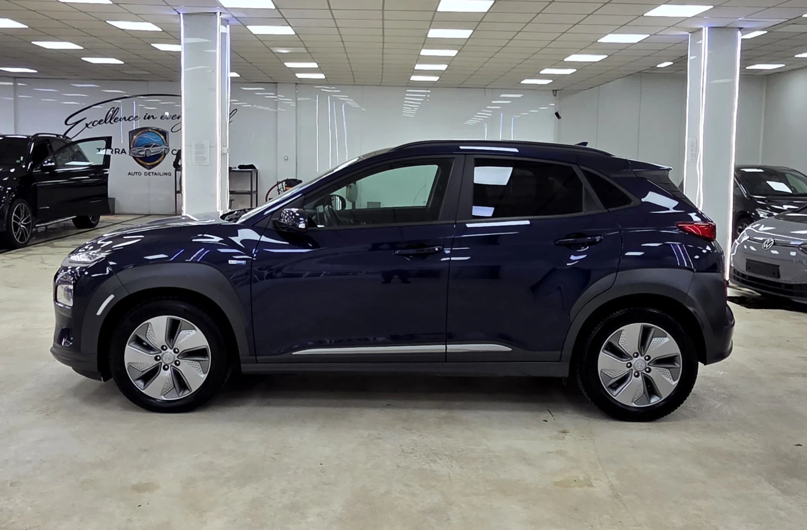 Hyundai Kona 64KWh/Blue Link/SOH100%, снимка 5 - Автомобили и джипове - 54402110