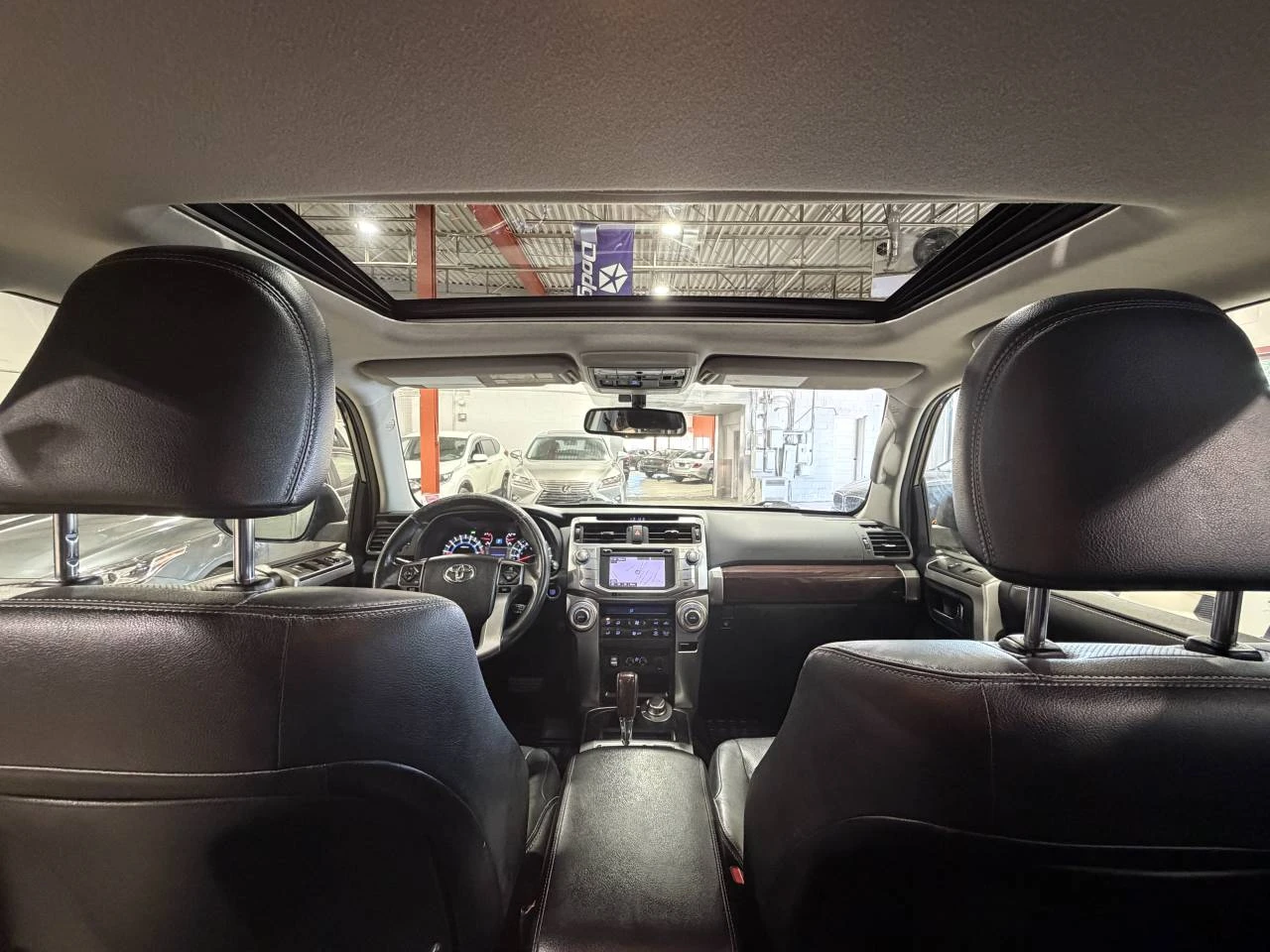 Toyota 4runner SR5* 7-SEATS* 4X4* SUNROOF* �������*  | Mobile.bg � ����������� 9