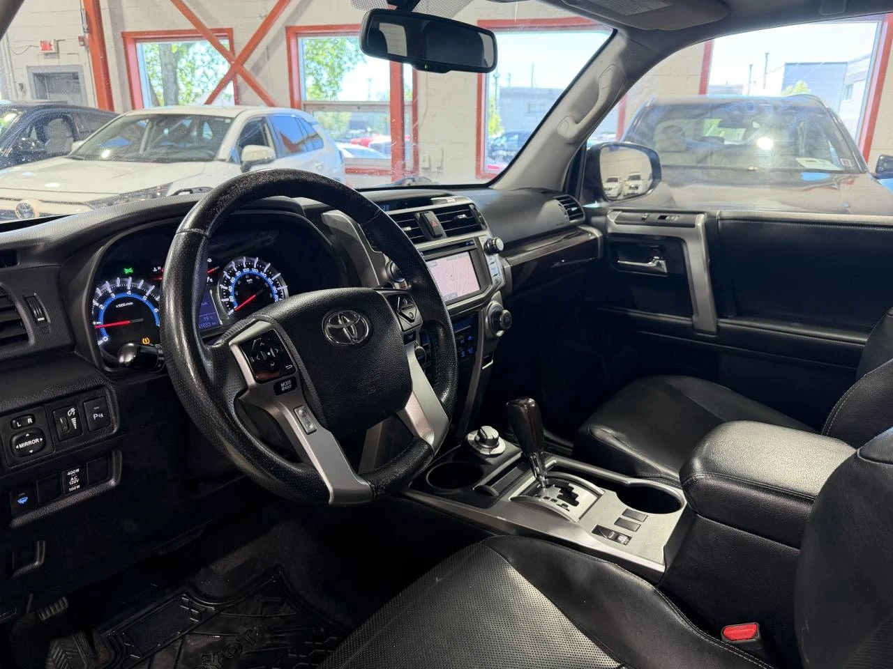 Toyota 4runner SR5* 7-SEATS* 4X4* SUNROOF* �������*  | Mobile.bg � ����������� 4
