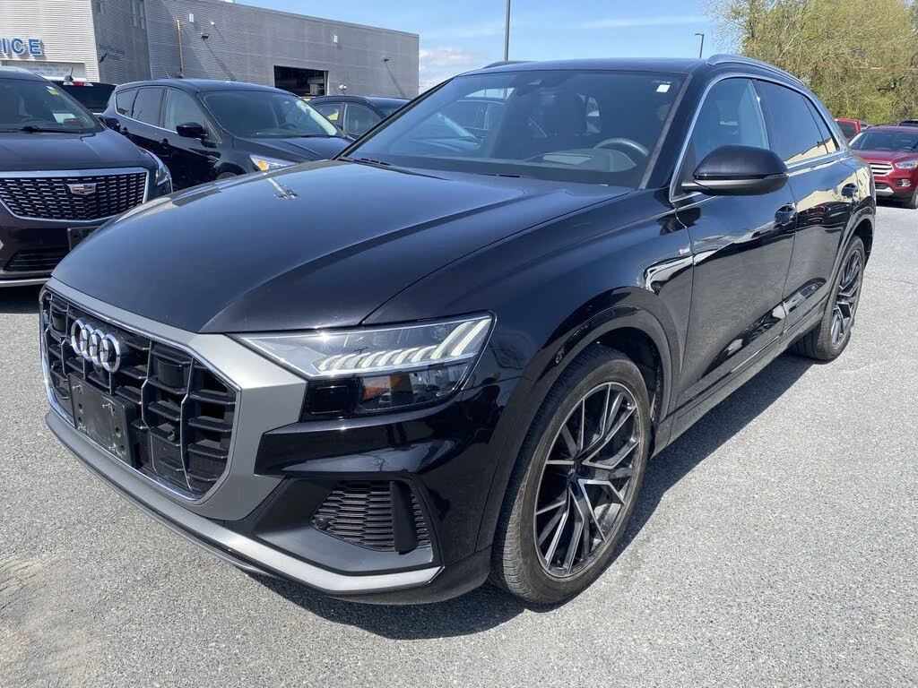 Audi Q8 TECHNIK* S LINE* HEAD-UP* DISTRONIC* 360* ОБДУХВАН, снимка 2 - Автомобили и джипове - 54970830