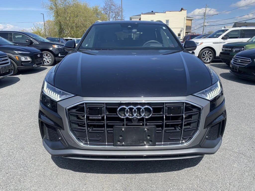 Audi Q8 TECHNIK* S LINE* HEAD-UP* DISTRONIC* 360* ОБДУХВАН