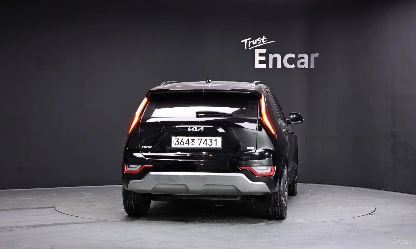Kia Niro, снимка 4 - Автомобили и джипове - 55586545