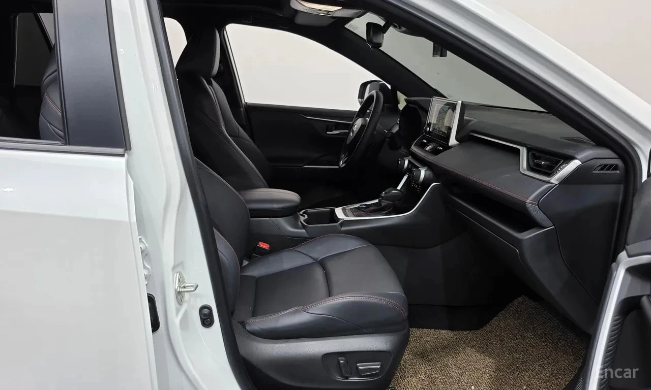 Toyota Rav4 * 2.5 4WD PHEV XSE * , снимка 11 - Автомобили и джипове - 56735030