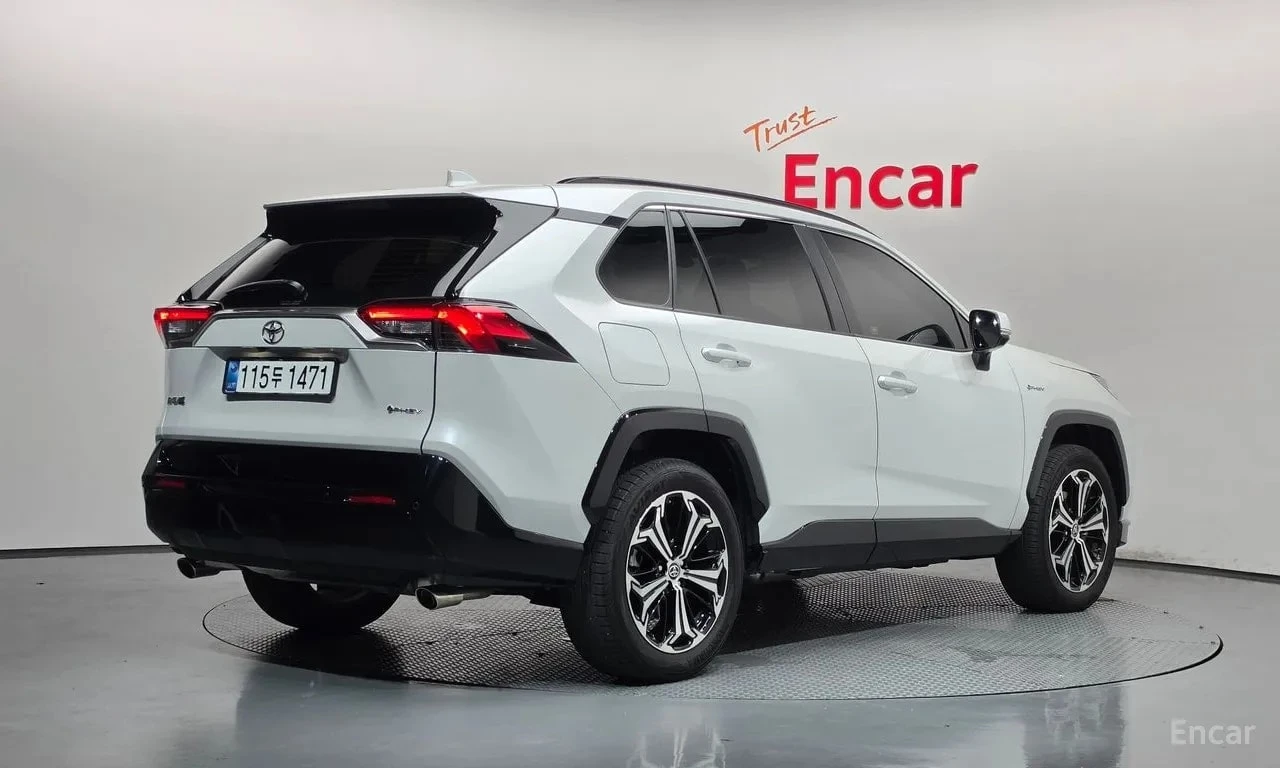 Toyota Rav4 * 2.5 4WD PHEV XSE * , снимка 2 - Автомобили и джипове - 56735030