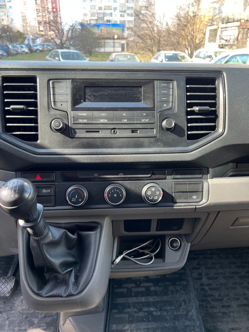 VW Crafter 2.0tdi, снимка 7 - Бусове и автобуси - 47919488