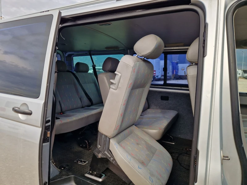 VW Transporter 8+ 1, снимка 10 - Бусове и автобуси - 48139879