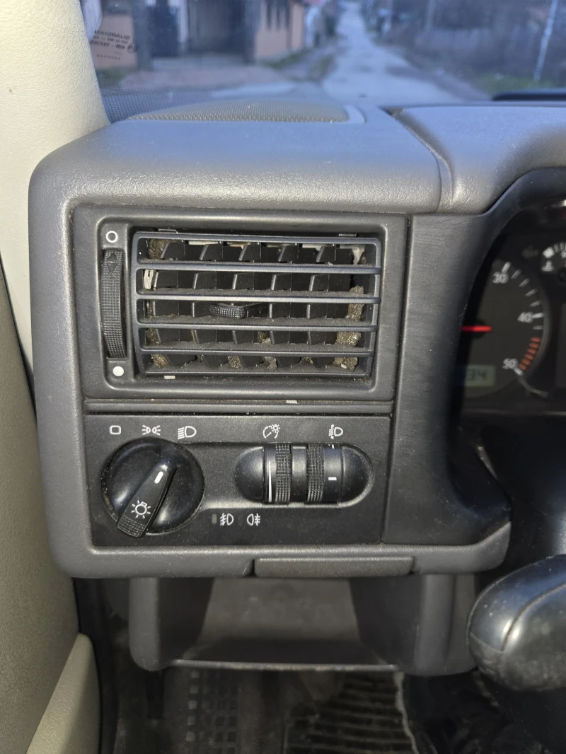 VW T4 2.5тди 102к.с 2003г., снимка 17 - Бусове и автобуси - 53597177