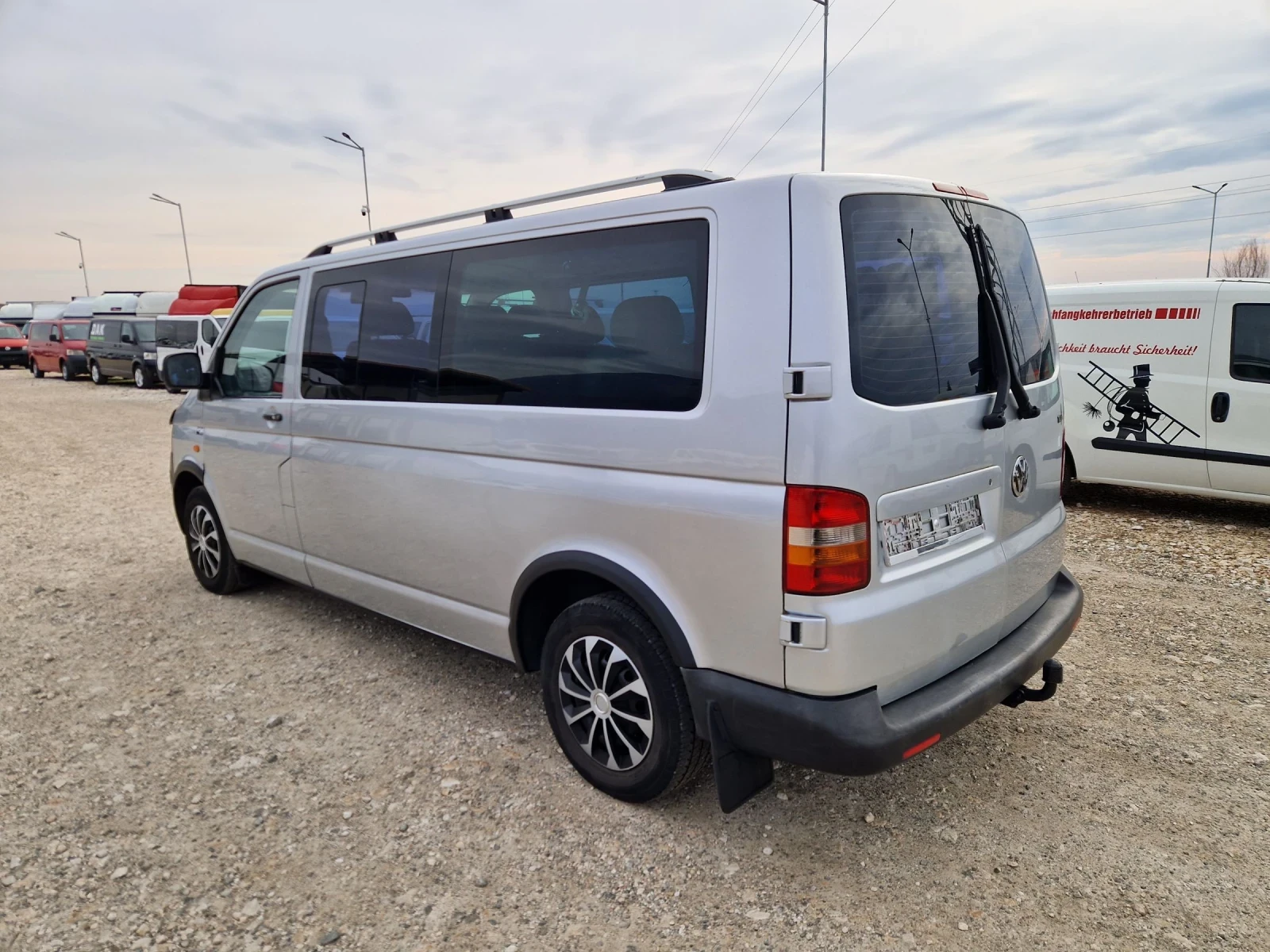 VW Transporter 8+ 1 - изображение 5