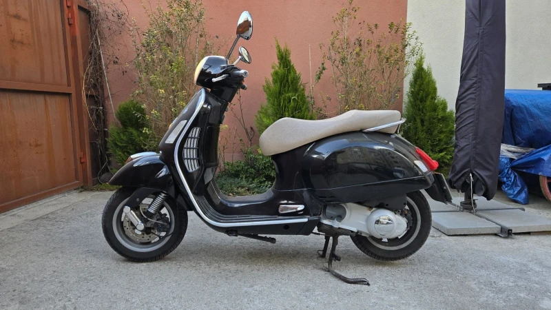 Vespa GTS 250
