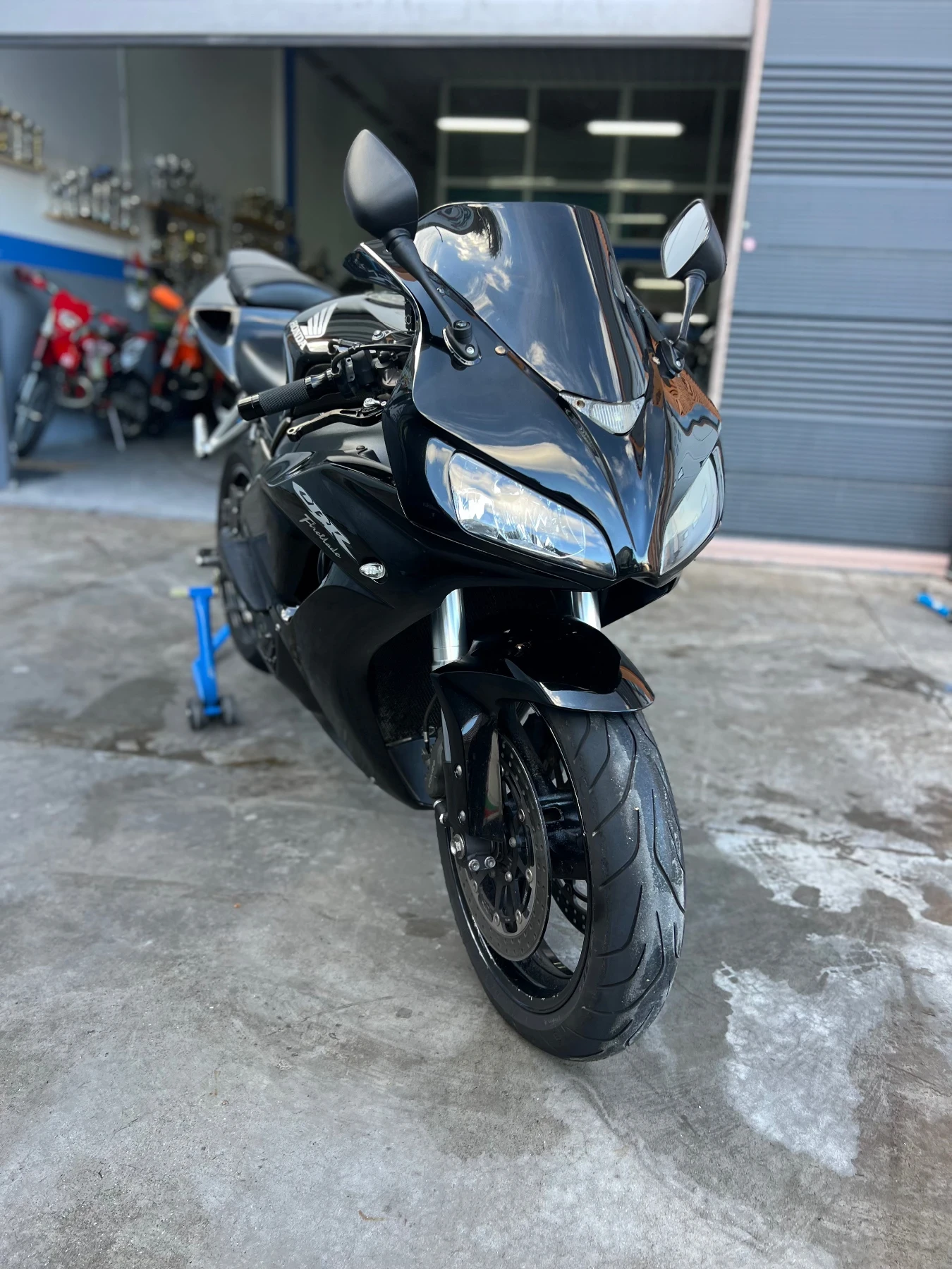 Honda Cbr 1000RR Black - изображение 4