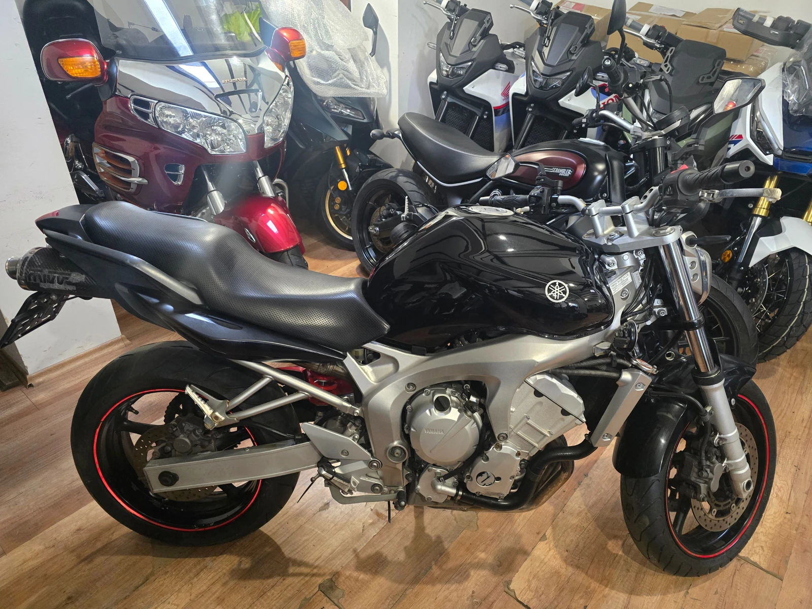 Yamaha FZ6 Mivv Carbon, снимка 10 - Мотоциклети и мототехника - 56088258