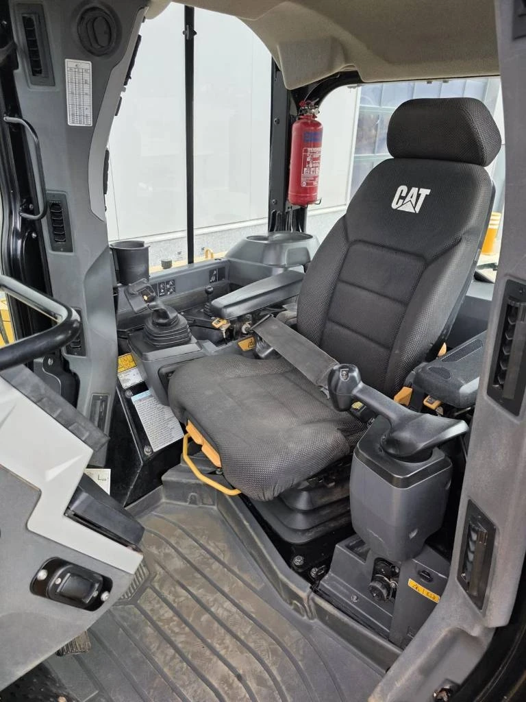 Булдозер Cat D 6 LGP, снимка 14 - Индустриална техника - 54584066