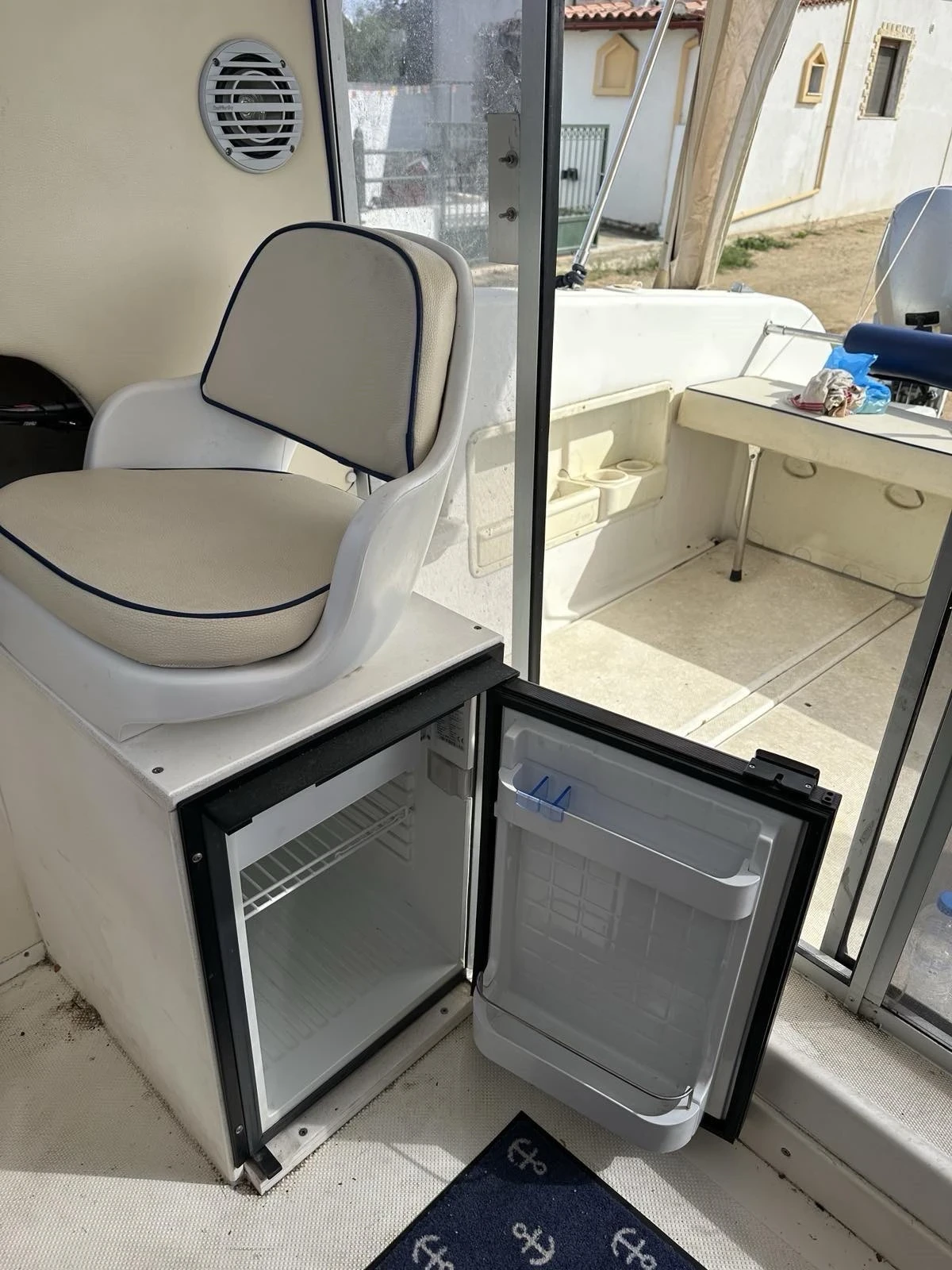   Jeanneau SAVER MANTA 21 FISHER | Mobile.bg   13