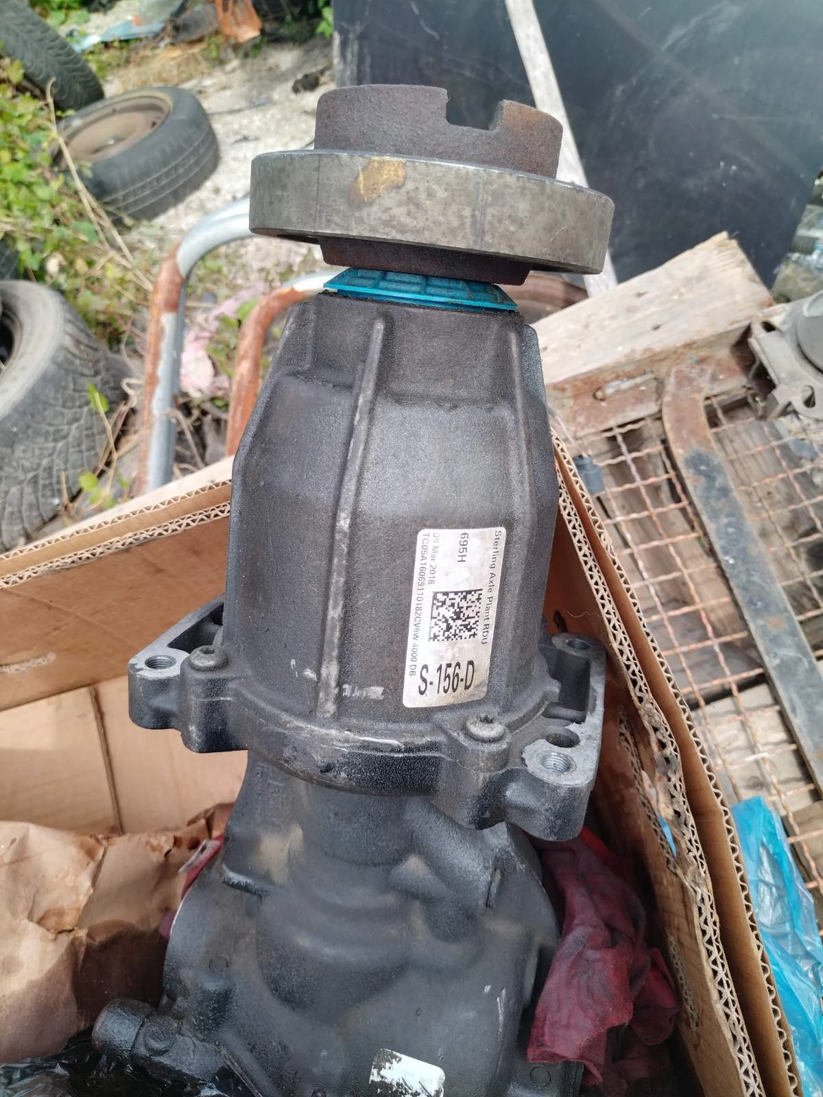 CV6W4000-DB заден диференциал за Форд Куга S-156-D