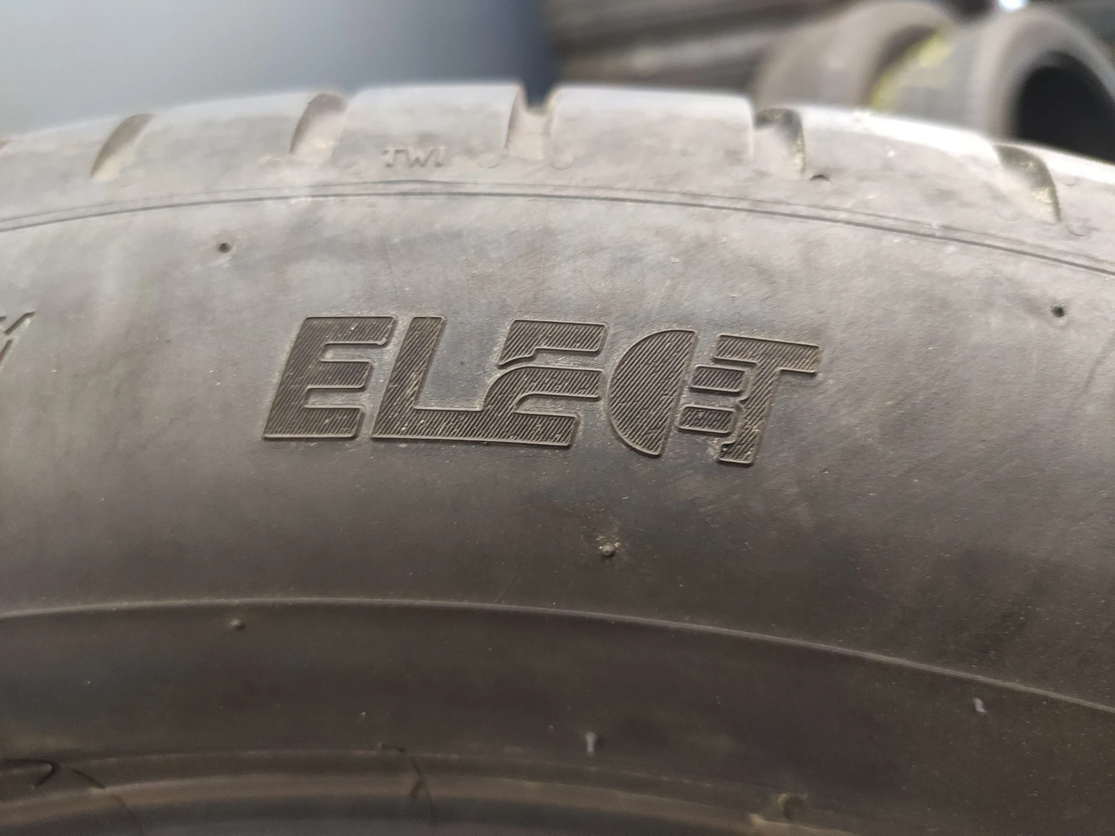  255/50R19 | Mobile.bg   8