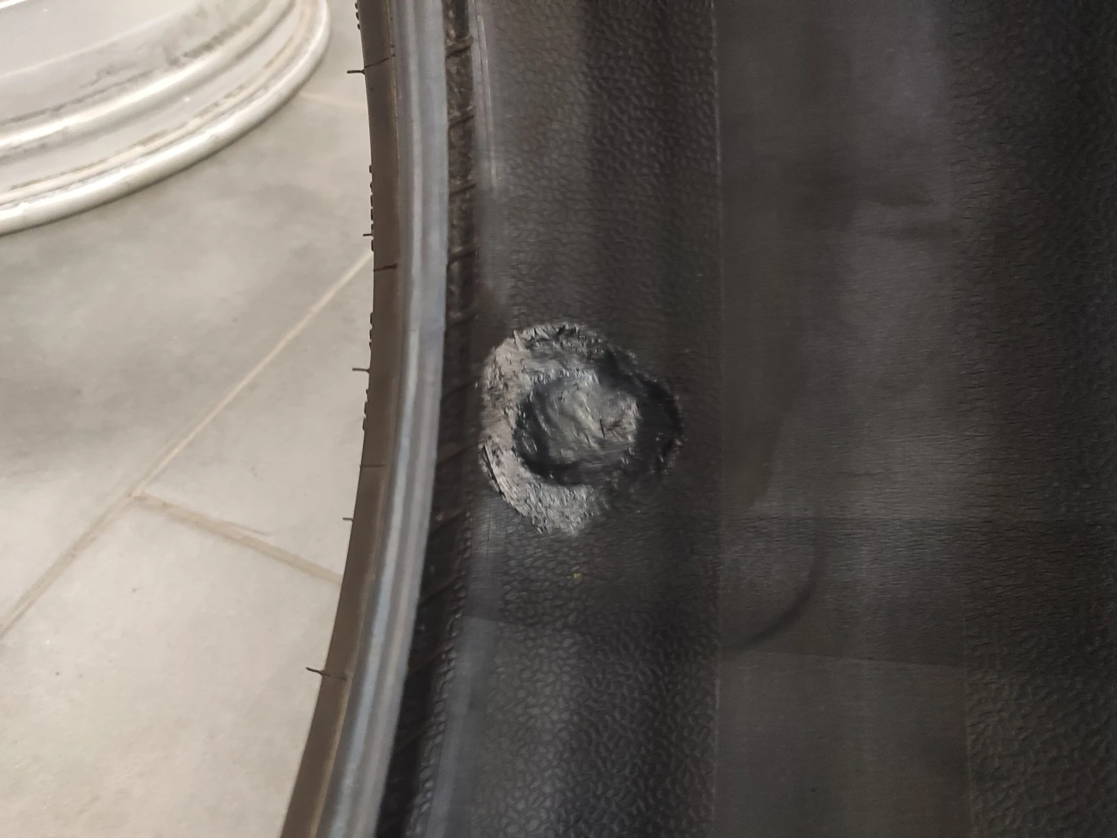  255/50R19 | Mobile.bg   9