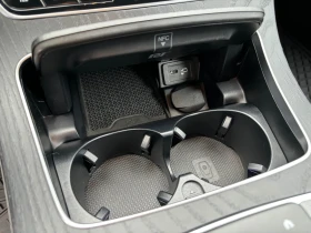 Mercedes-Benz E 220 COUPE 4 Matic, снимка 10