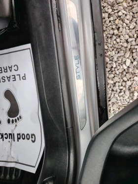 Peugeot 2008 1.2 60х.км, снимка 9