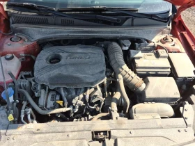 Kia Forte GT  CARFAX, снимка 17