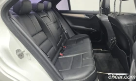 Mercedes-Benz C 200 AMG* ПАНОРАМА* ПАМЕТ* KEYLESS* ILS* Подгрев* , снимка 12