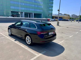 Skoda Octavia 2.0 TDI DSG Style - 35799 лв. - 23067581 4