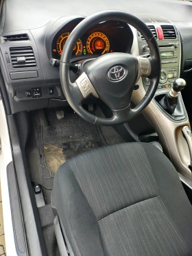 Toyota Auris | Mobile.bg    7