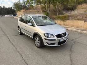 VW Touran 1.900TDI 105 ks 6 скорости - 6999 лв. / 3578.53 € - 77620436 2