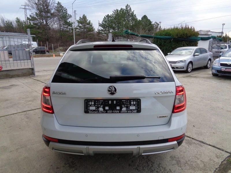 Skoda Octavia Scout 2.0TDI, снимка 6 - Автомобили и джипове - 39353842