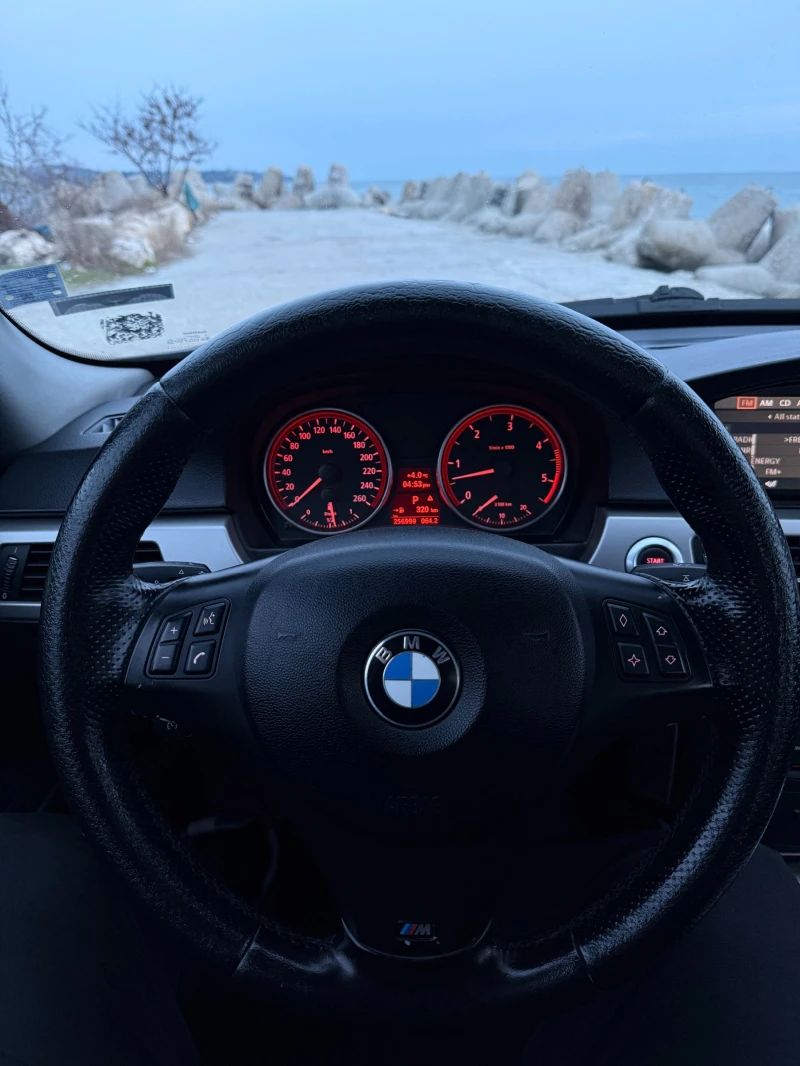 BMW 330 E90 330XD Навигация, снимка 15 - Автомобили и джипове - 48669911