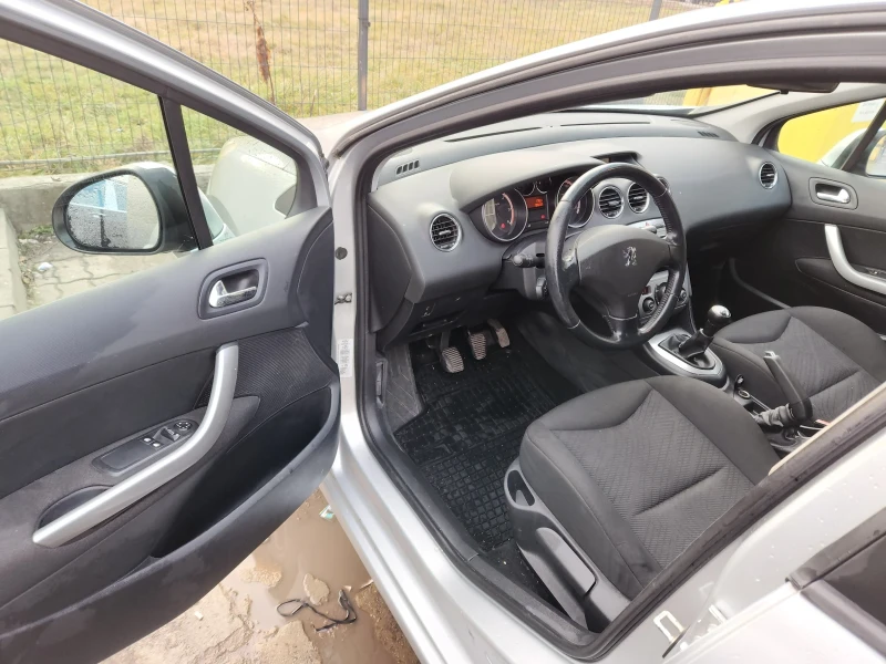 Peugeot 308 1.6HDI, снимка 8 - Автомобили и джипове - 48808067