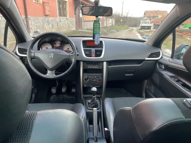 Peugeot 207 OUTDOOR, снимка 11 - Автомобили и джипове - 49103924