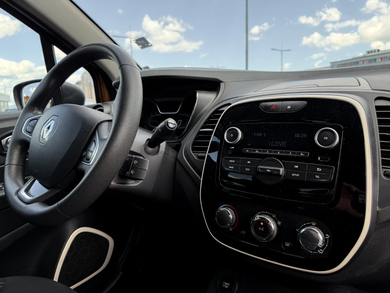 Renault Captur TCe * 90 p.s * Facelift * 99 000km * От България, снимка 12 - Автомобили и джипове - 51201540