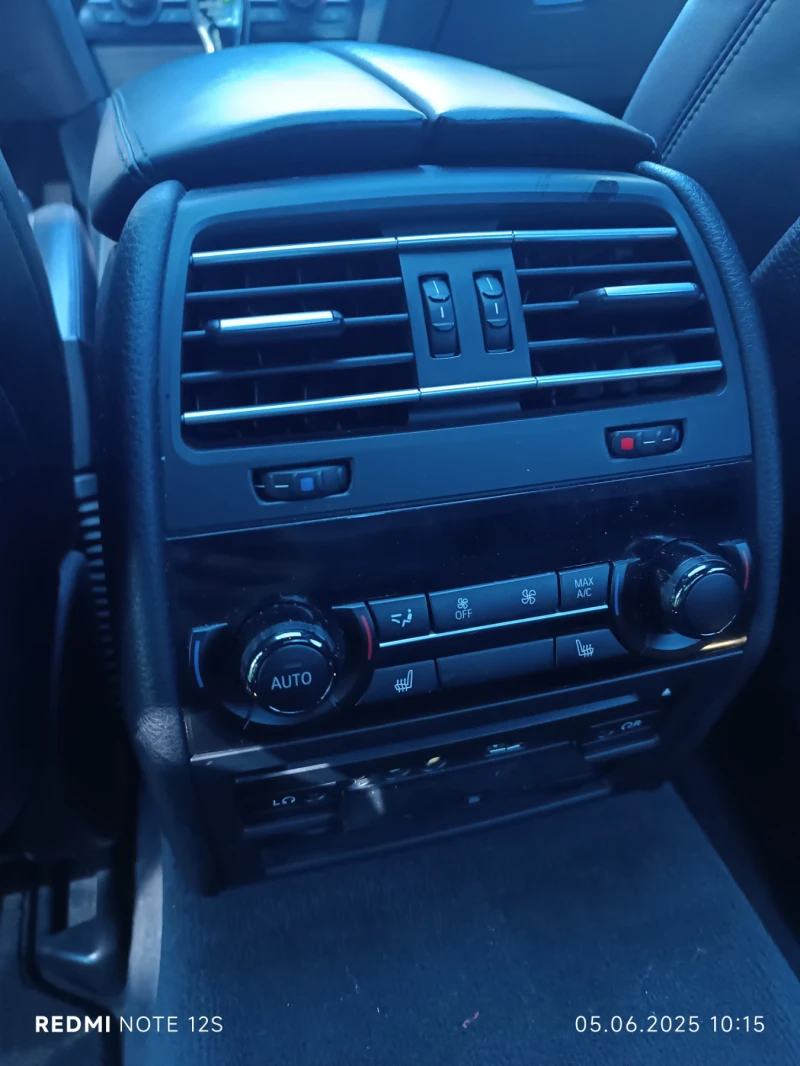 BMW 750 3.0 D X drive Long , снимка 11 - Автомобили и джипове - 52676287